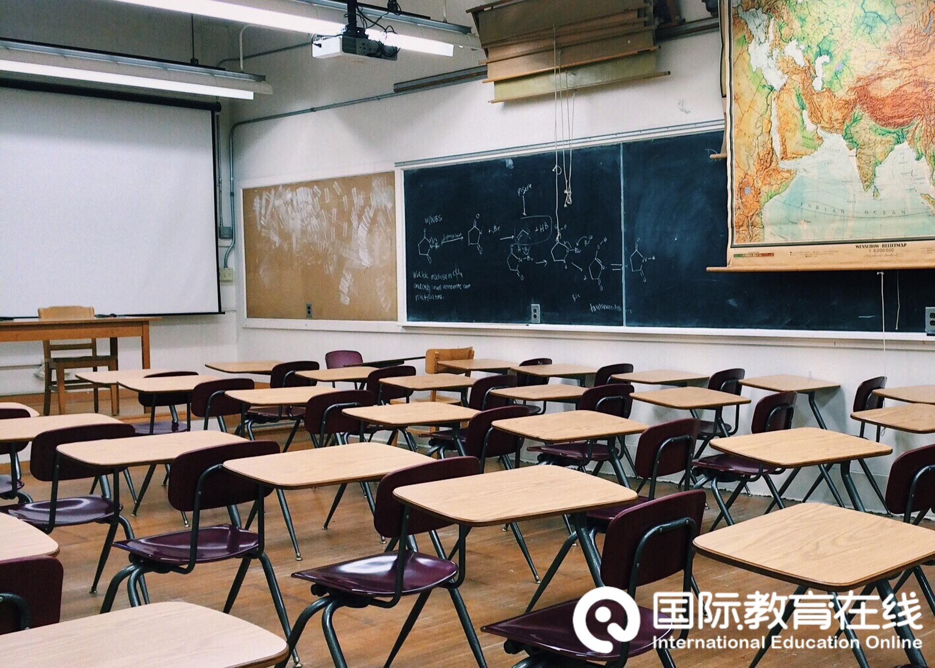 新加坡留学有哪些选择，五大热门专业供您参考！